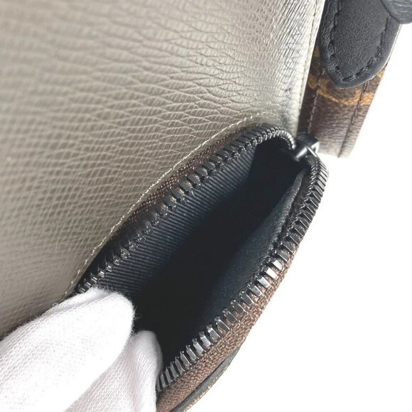 LOUIS VUITTON M30581 Taiga Monogram Phone box Pochette Bag Shoulder Bag - Picture 11 of 14